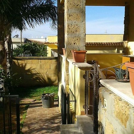 Girasole Guest House Terrasini Luaran gambar